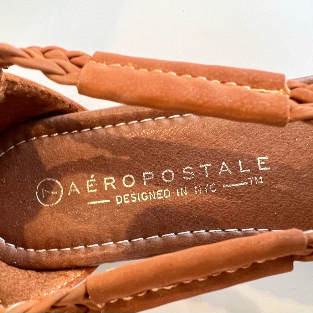Aeropostale chic tan